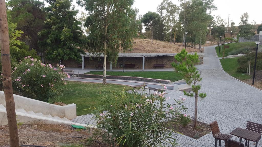 Hospedaria Flor Do Guadiana Мертола Экстерьер фото
